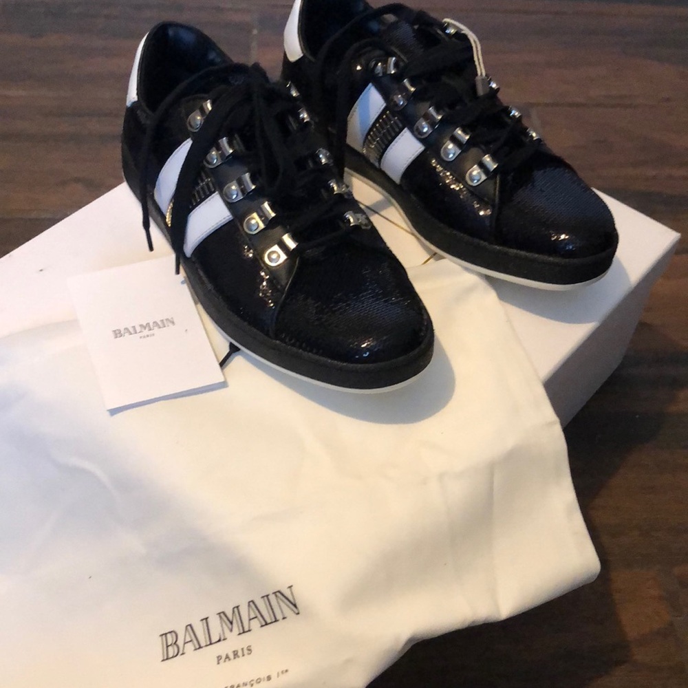New Authentic Balmain shoes